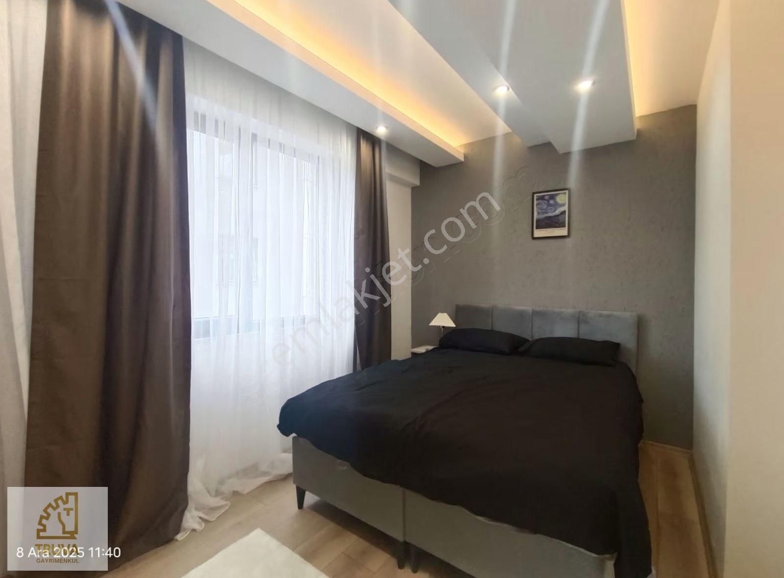 Truva/ahmet Kömürcüden Körfez'de Tramvaya Yakın Eşyalı 1+1 Daire - Görsel 13