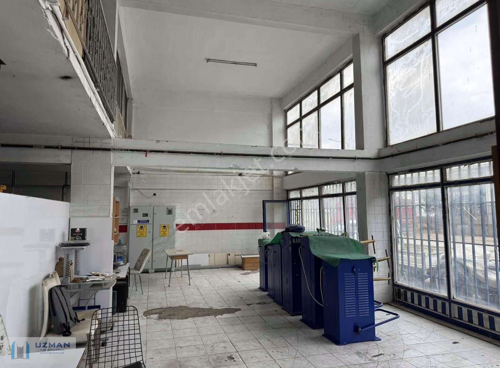 Uzman'dan Gürsu Sanayiinde Satılık Yan Yana 4 Dükkan - Görsel 9