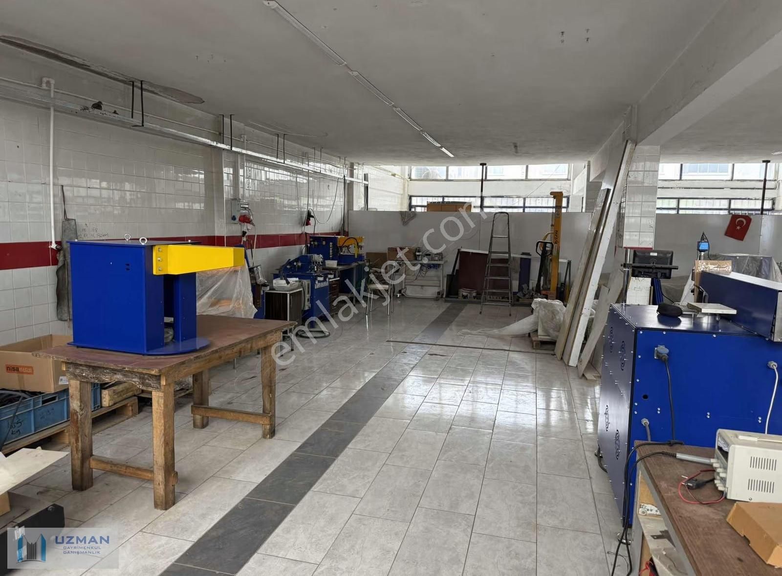Uzman'dan Gürsu Sanayiinde Satılık Yan Yana 4 Dükkan - Görsel 10