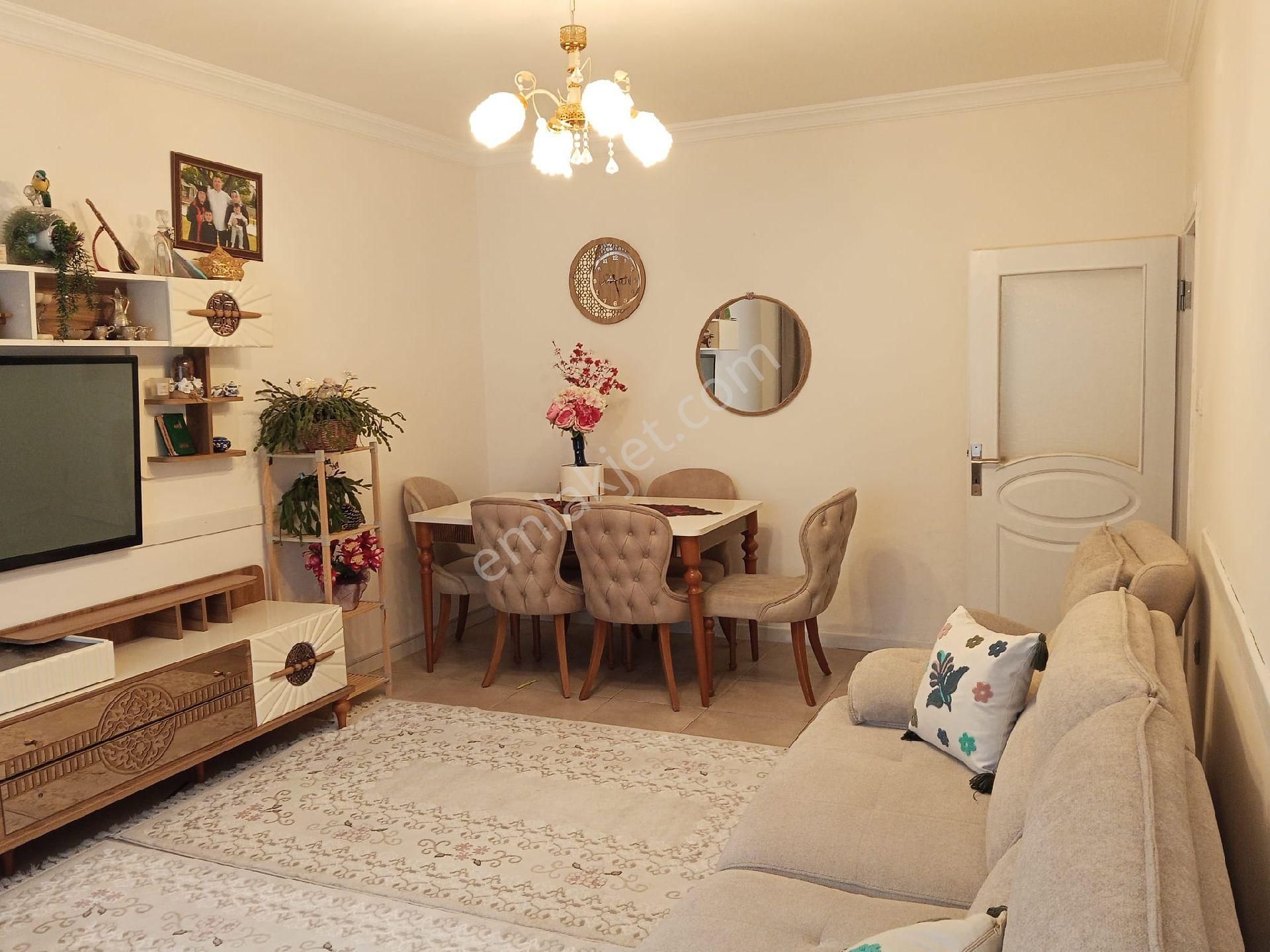 Gaziler Emlak'tan Satılık 3+1 Hastane Karşısında - Görsel 2