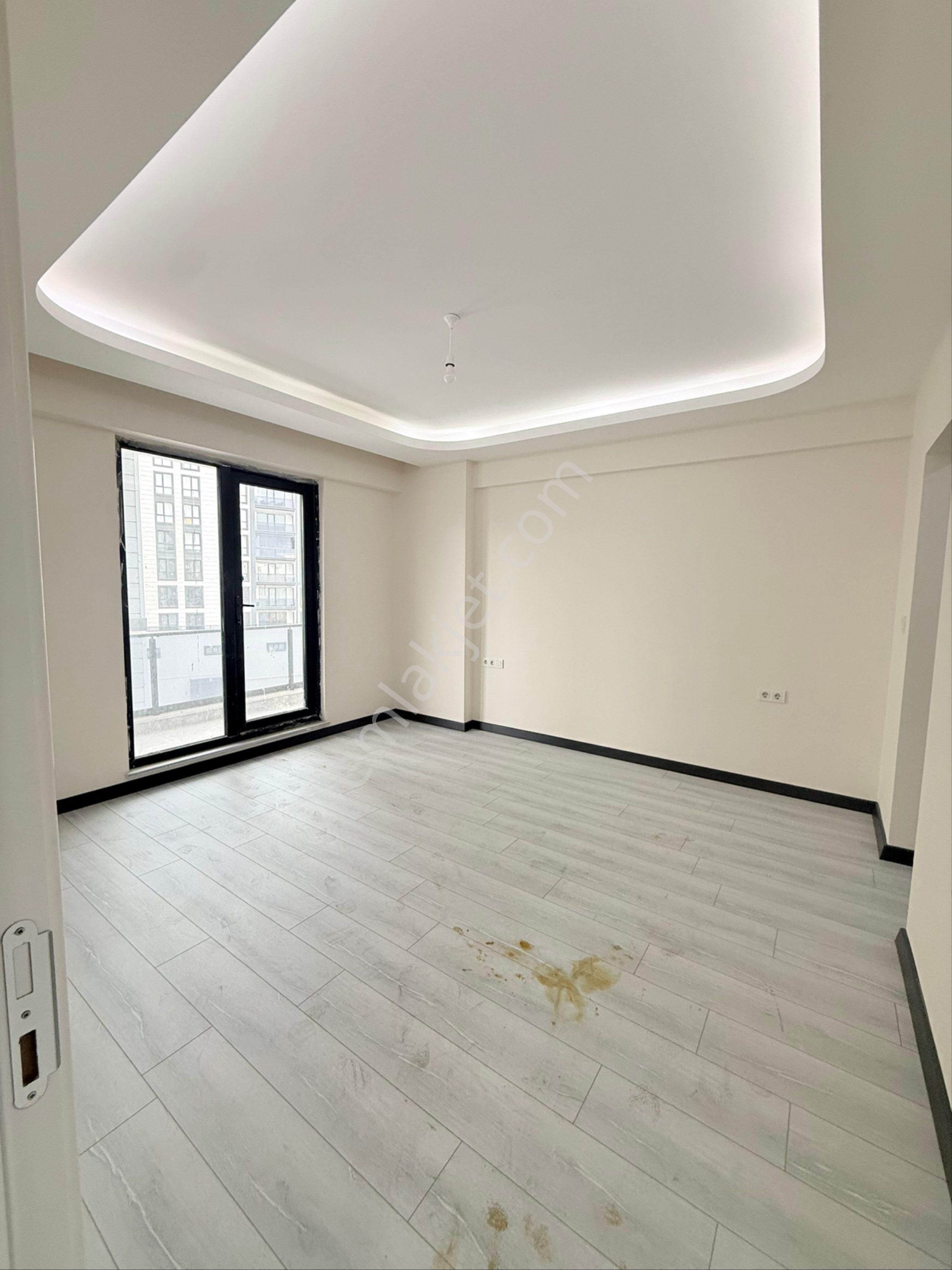 Çerkezköy Narin Caddesinde 4+1 Site İçinde Harika Bir Daire - Görsel 9