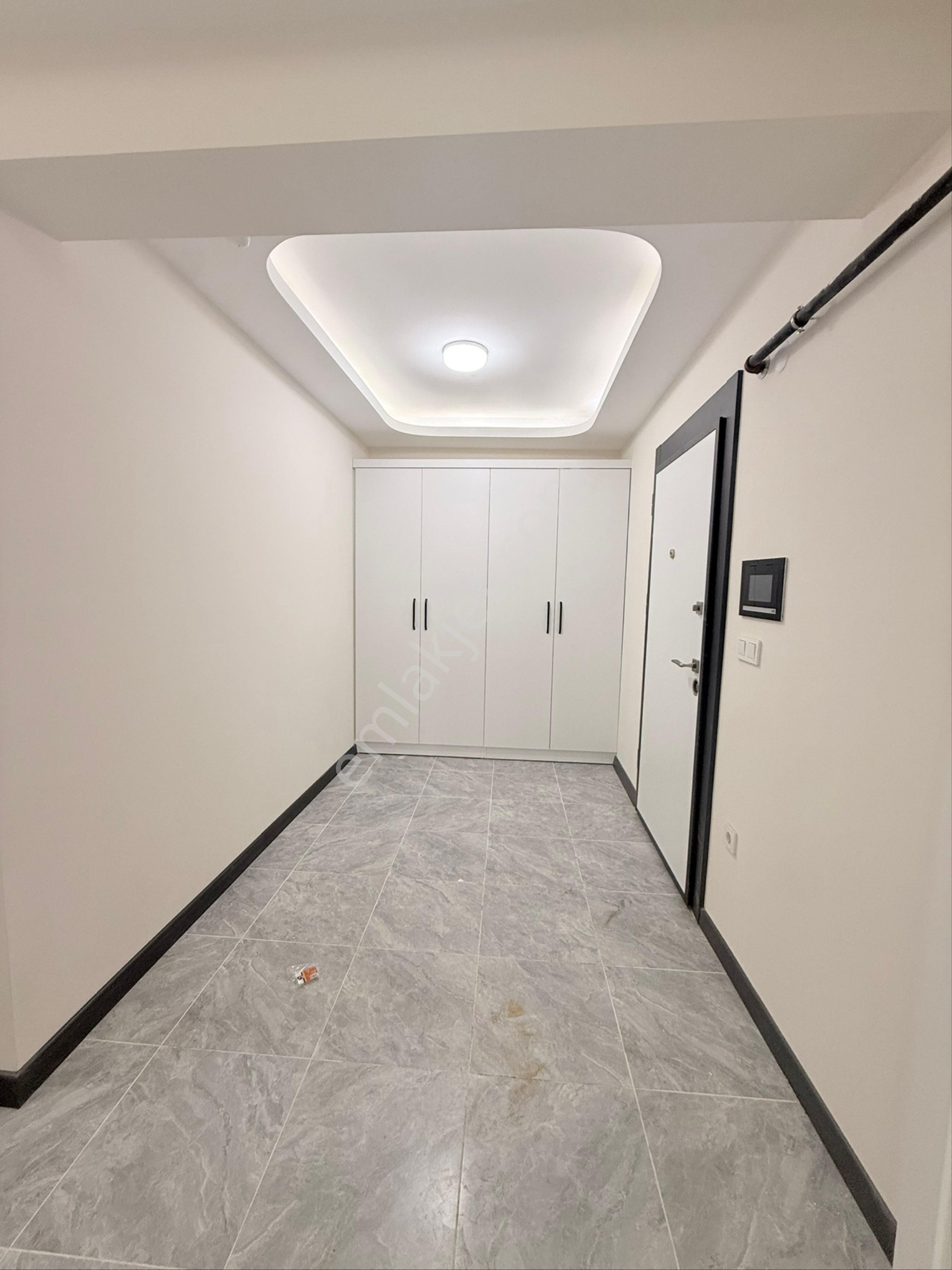 Çerkezköy Narin Caddesinde 4+1 Site İçinde Harika Bir Daire - Görsel 31