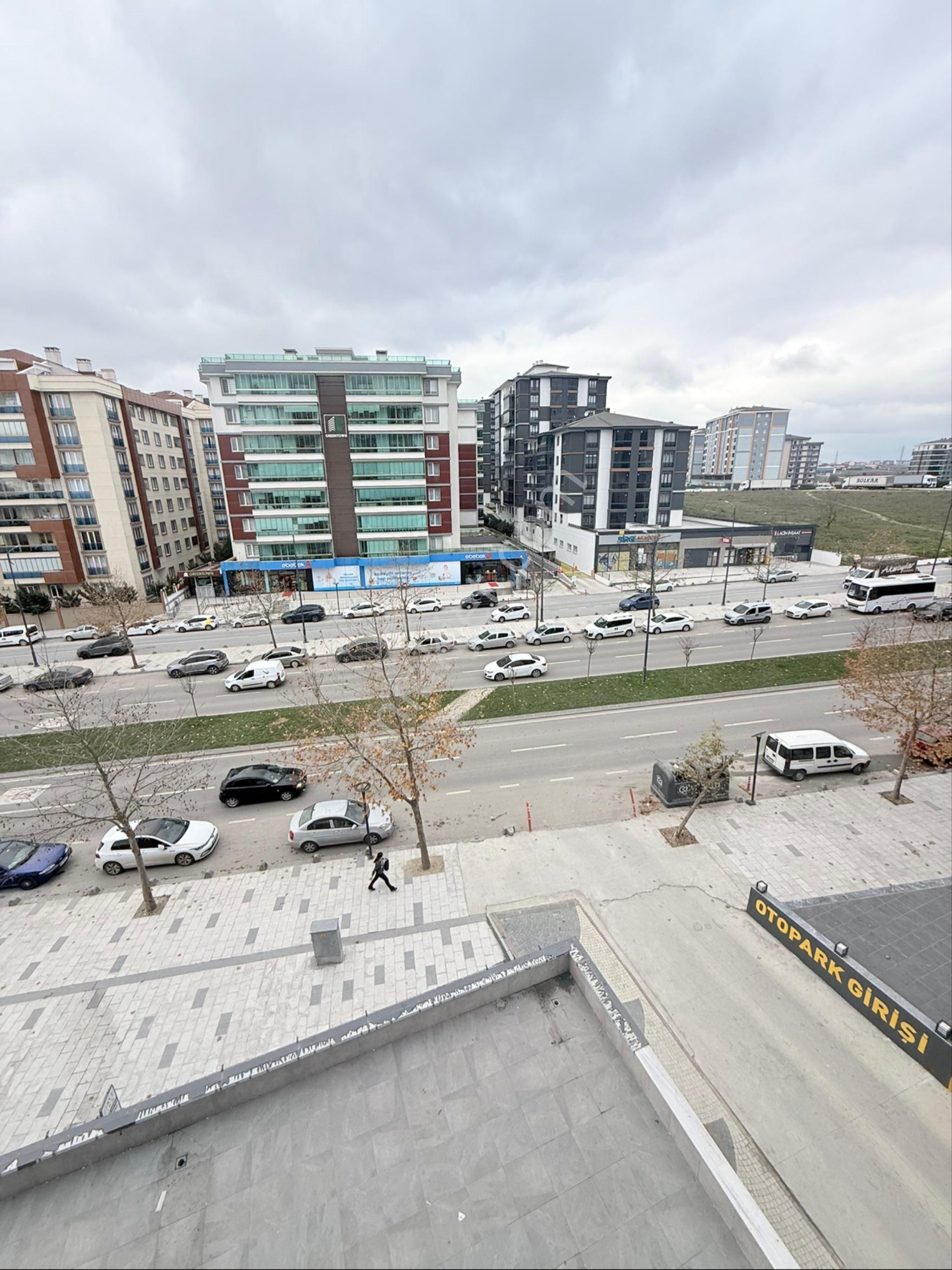 Çerkezköy Narin Caddesinde 4+1 Site İçinde Harika Bir Daire - Görsel 20