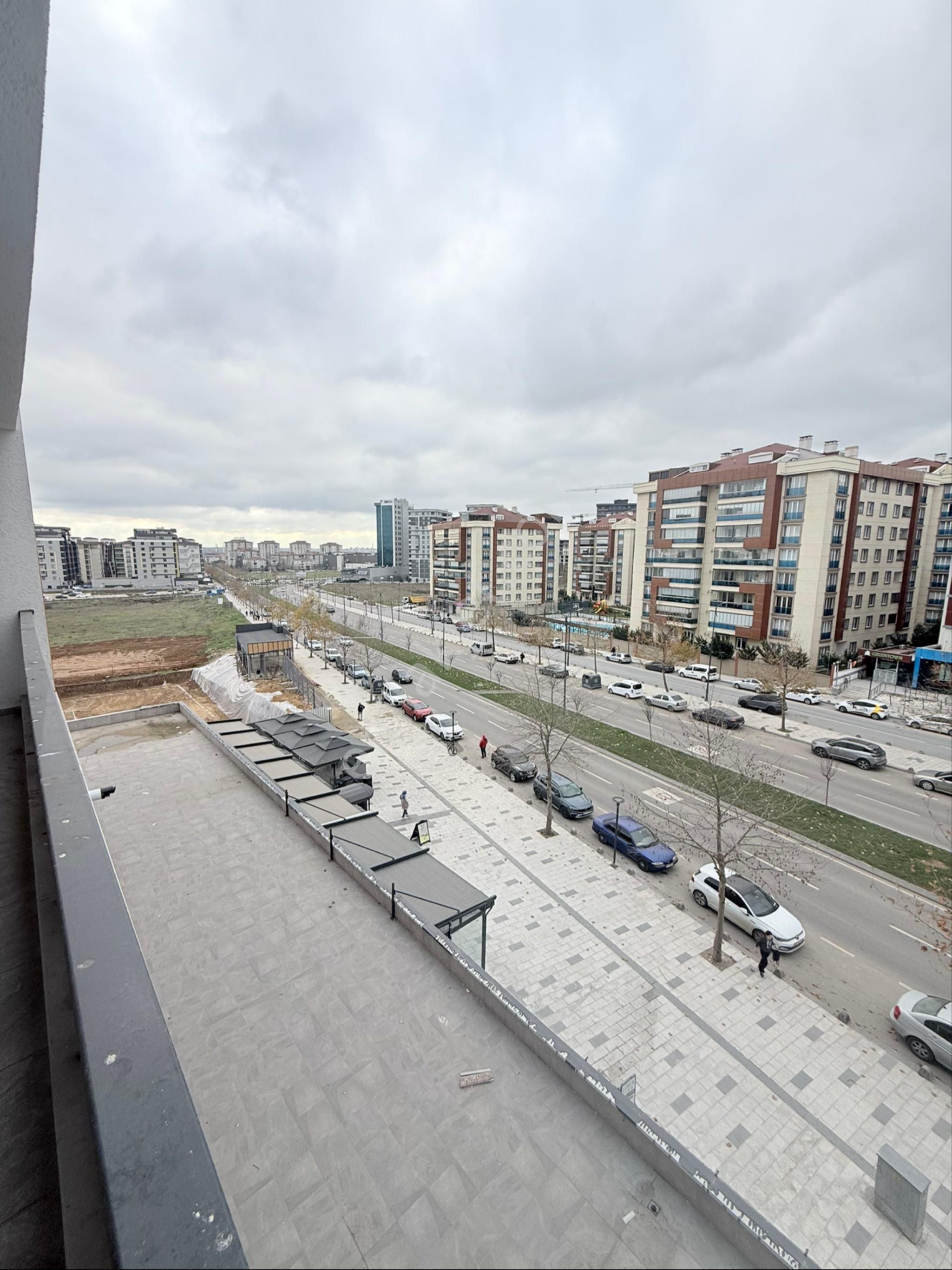 Çerkezköy Narin Caddesinde 4+1 Site İçinde Harika Bir Daire - Görsel 25