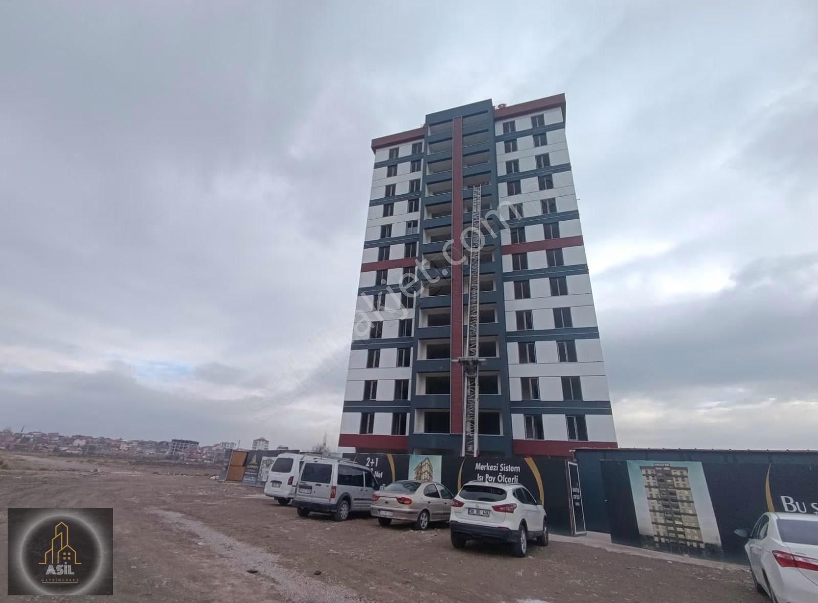 Zümrüt Mah.de Hobi Bahçeli 1 Aydan Teslim 2+1 Satılık Lüks Daire