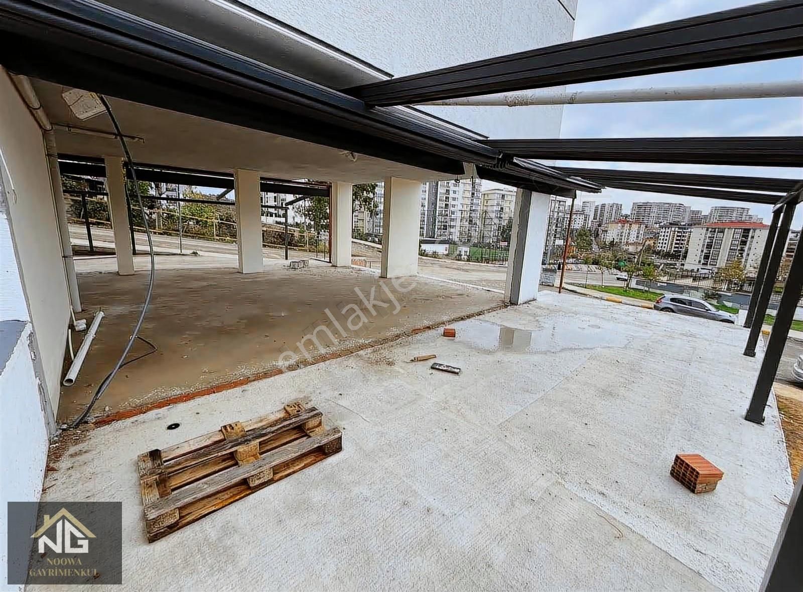 Pendik Ahmet Yesevide Okul Ve Site Yanı 400 M2 Kiralık Dükkan - Görsel 9