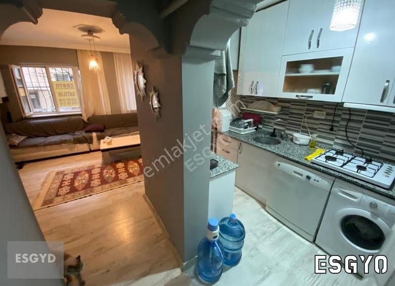 Esgyo'dan İstiklal Mahallesi'nde Eşyalı Satılık Daire - Görsel 11