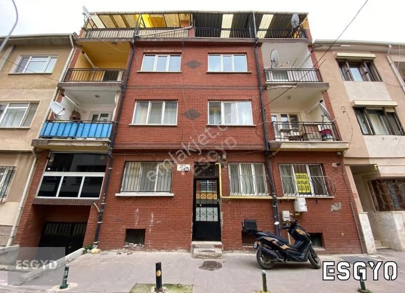 Esgyo'dan İstiklal Mahallesi'nde Eşyalı Satılık Daire