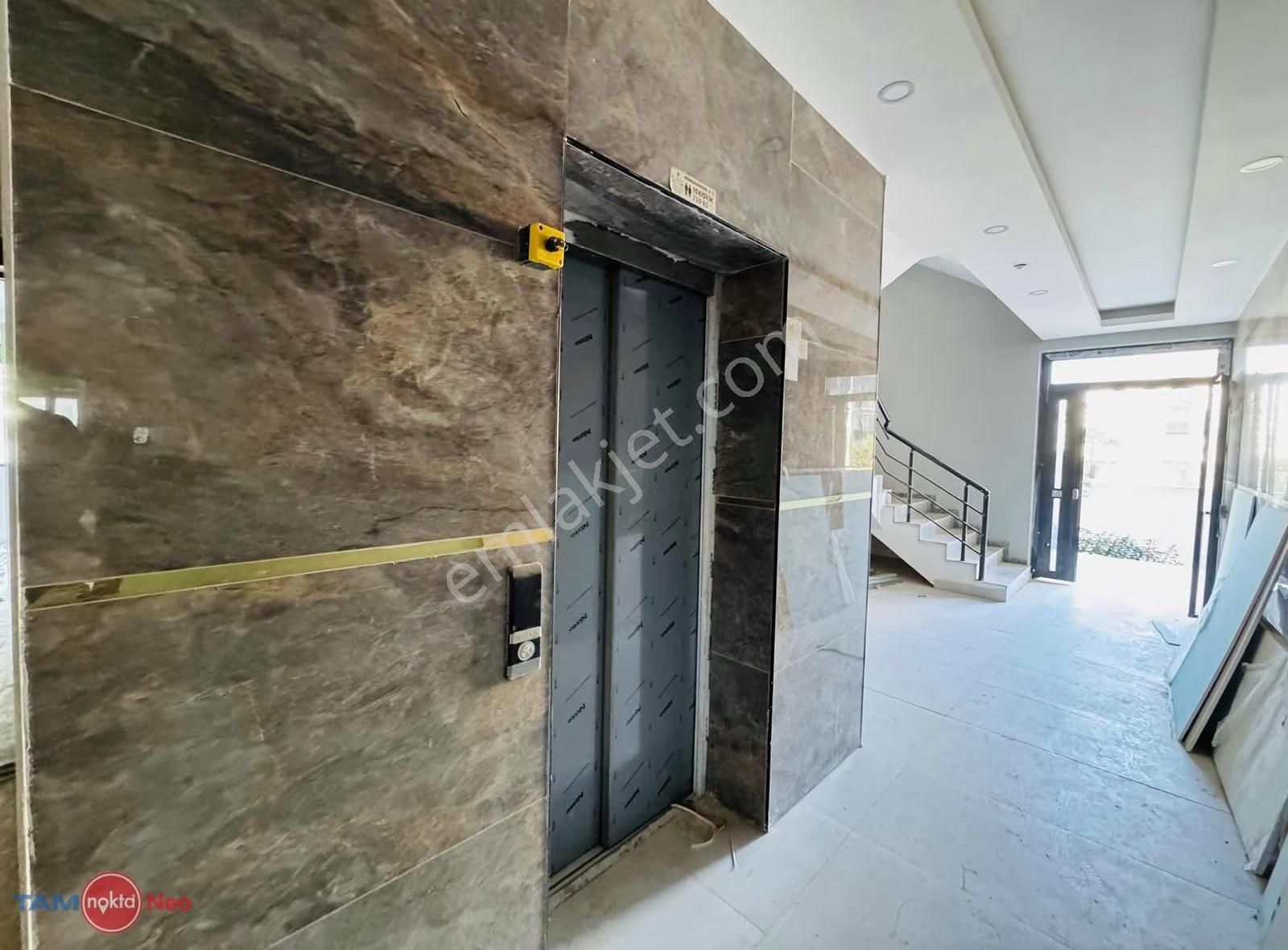 Altıntaş'ta Geniş Site İçi 1+1 - Görsel 6