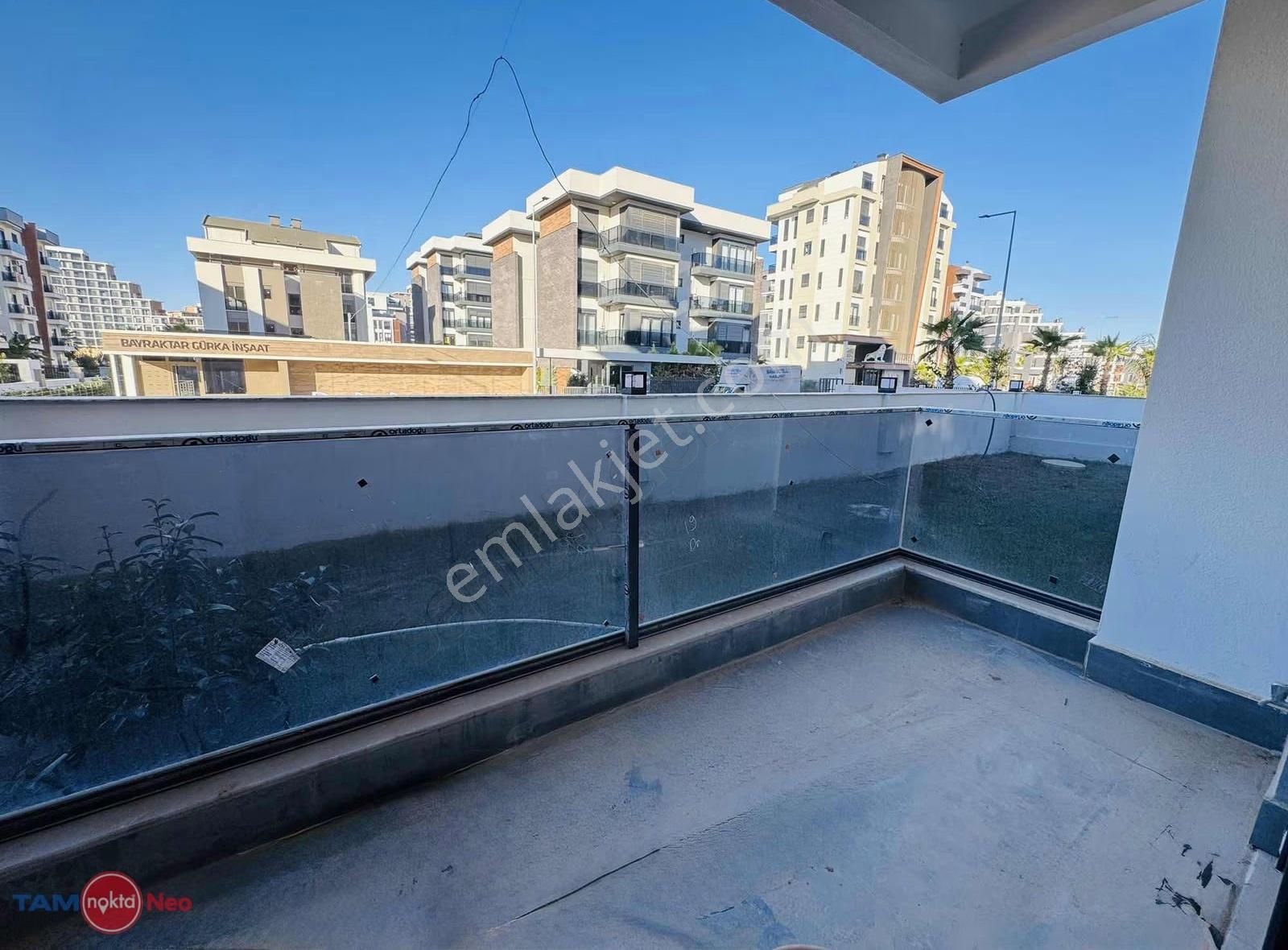 Altıntaş'ta Geniş Site İçi 1+1 - Görsel 8