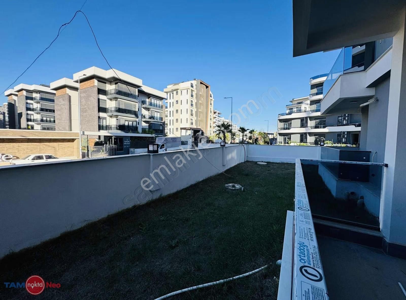 Altıntaş'ta Geniş Site İçi 1+1 - Görsel 7