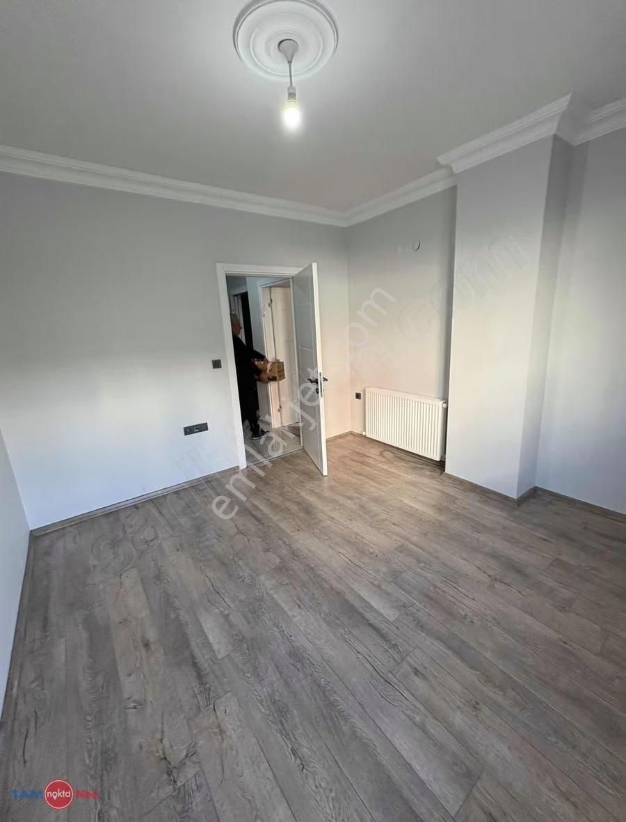 Erenköy 2+1 Ayrımutfak Girişkat Kiralık - Görsel 26