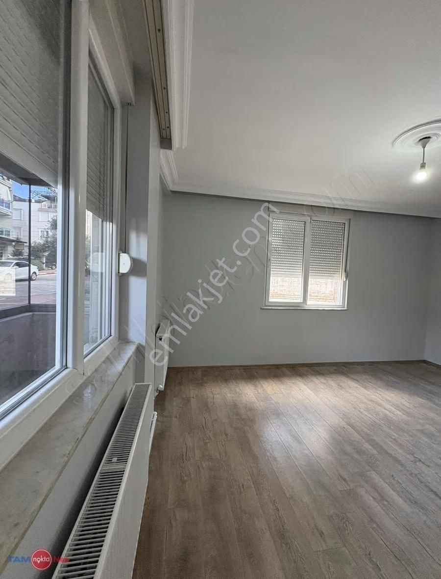 Erenköy 2+1 Ayrımutfak Girişkat Kiralık - Görsel 25