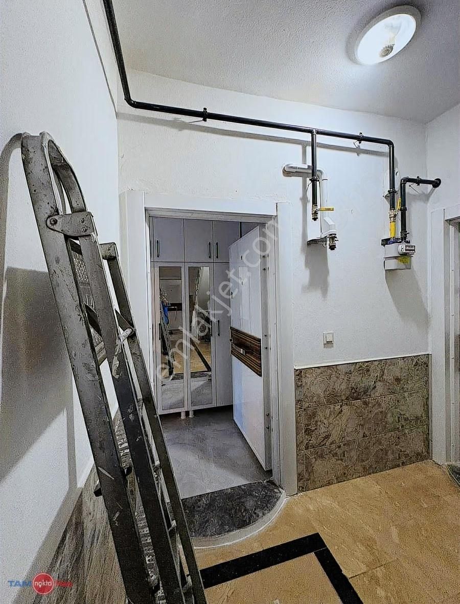 Erenköy 2+1 Ayrımutfak Girişkat Kiralık - Görsel 21