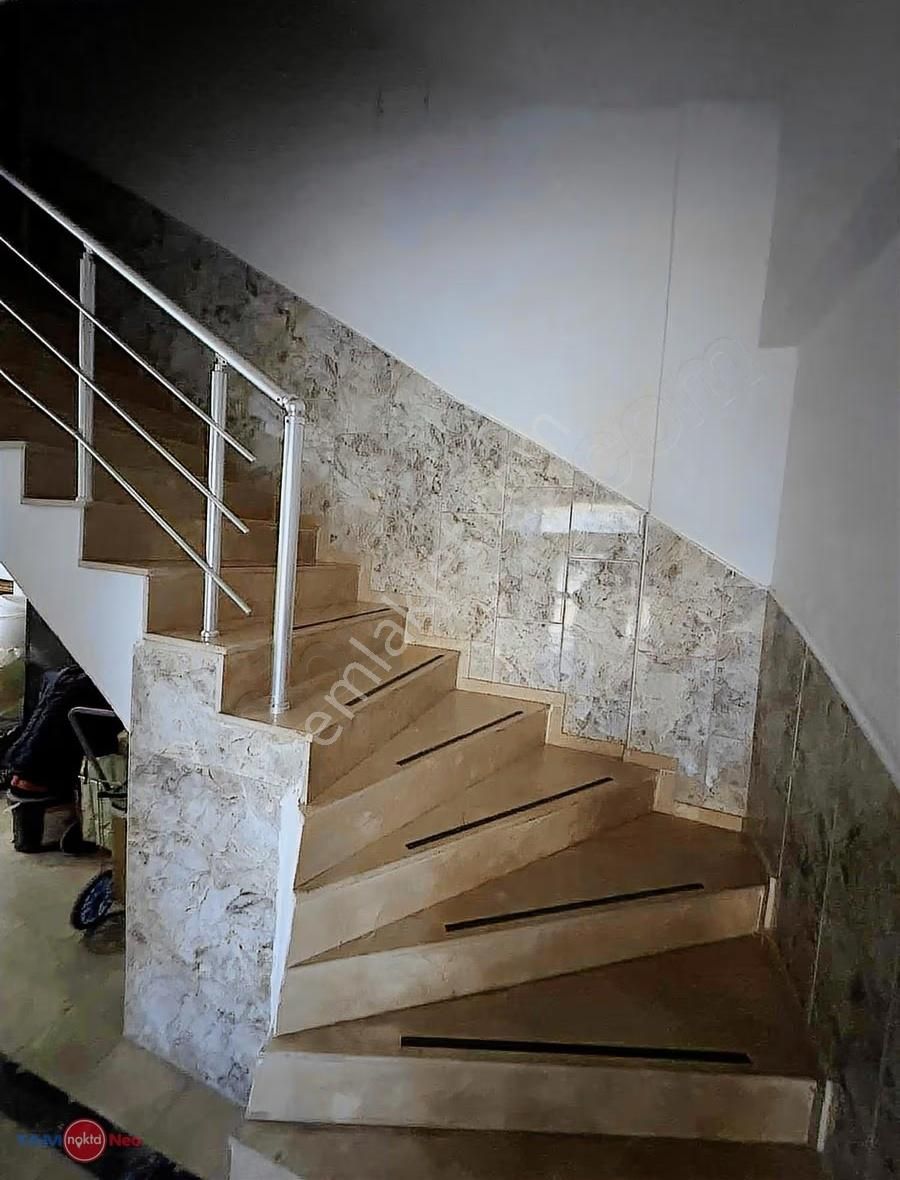 Erenköy 2+1 Ayrımutfak Girişkat Kiralık - Görsel 3