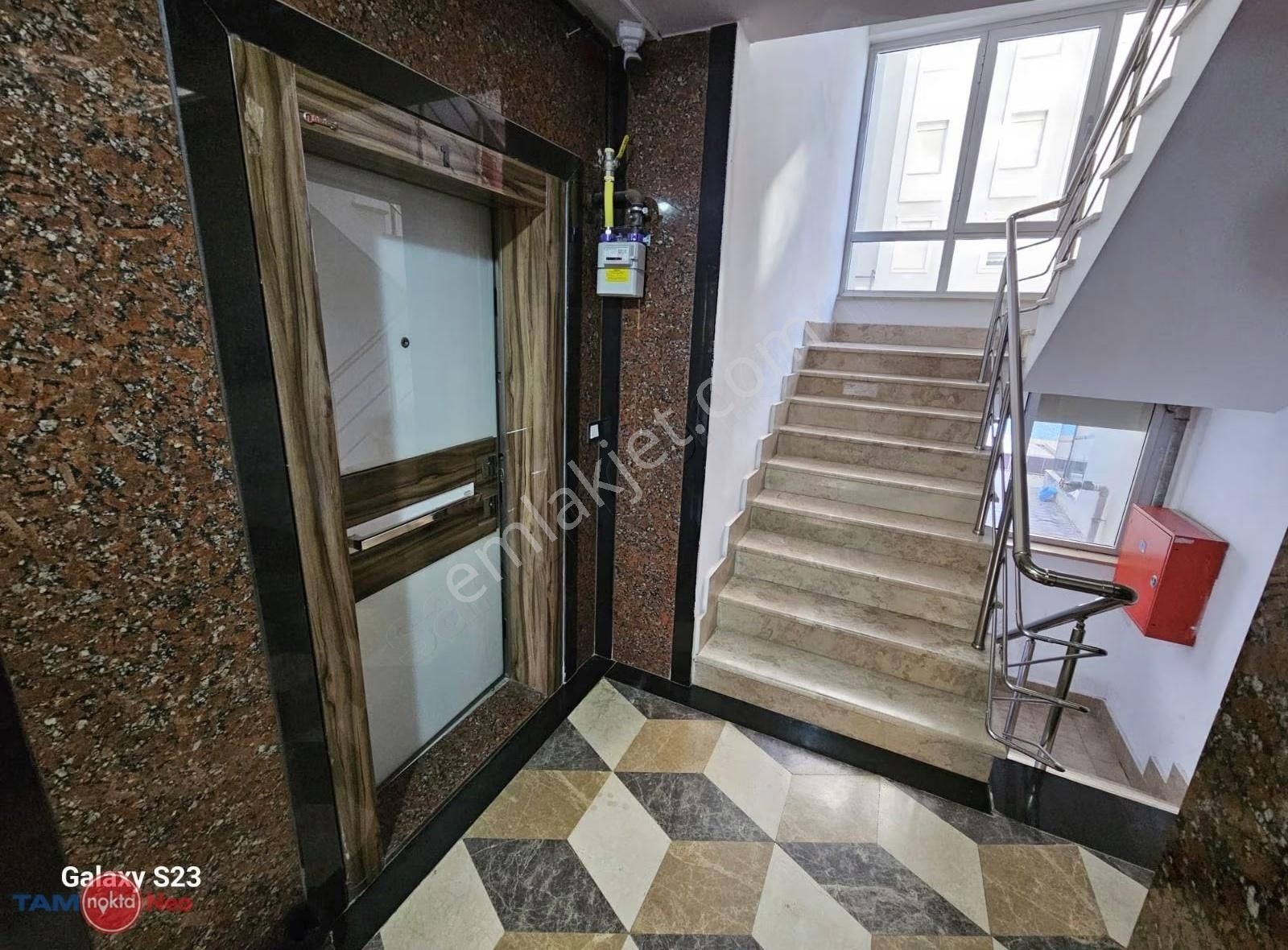 Kızıltoprak Mah.antasya Park Sitesinde Satılık 1+1 Daire - Görsel 16