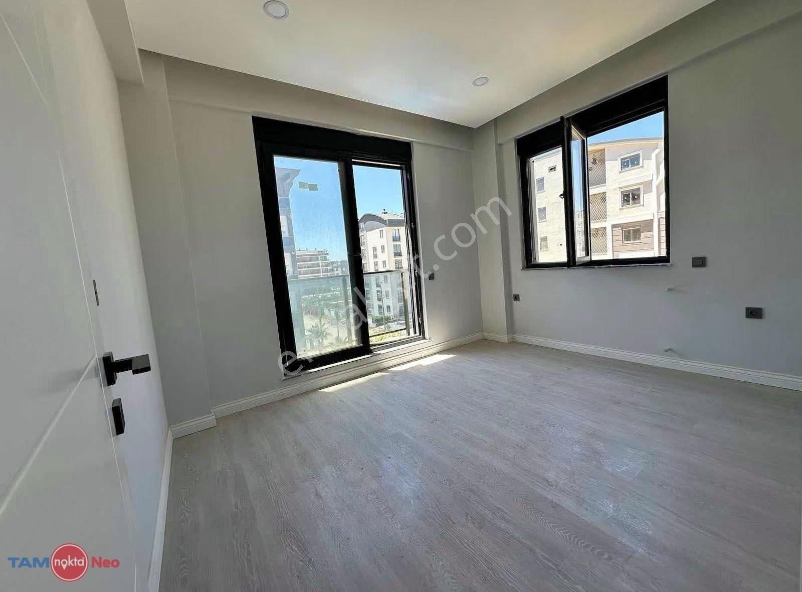 Altıntaş'ta Havuzlu,spor Alanlı,iskanlı Arakat 1+1 - Görsel 7