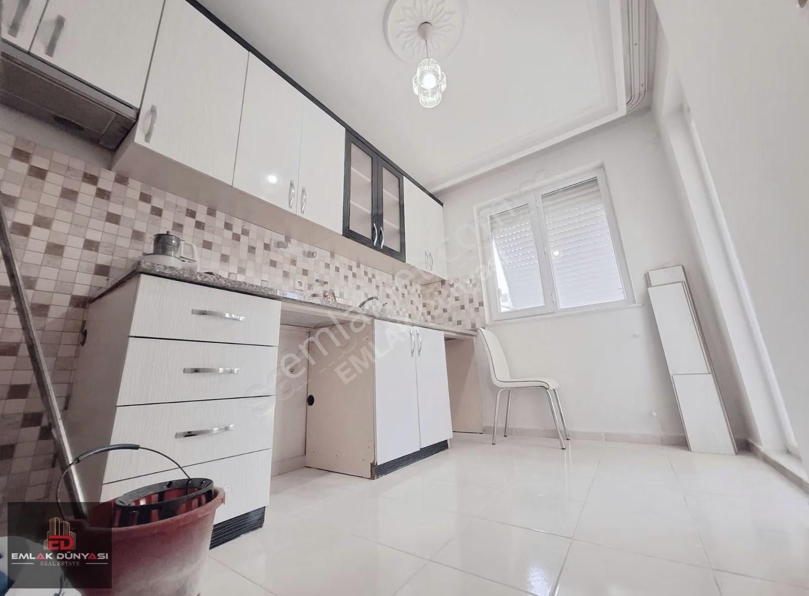 Yenigün Mah.bp Petrol Arkası Krediye Açık Ön Cephe 2+1 95m2daire