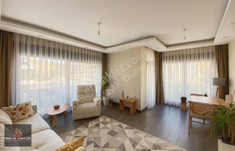 Zerdalilik Mah. Önü Açık Müthiş Konumda Arakat Lüks Daire