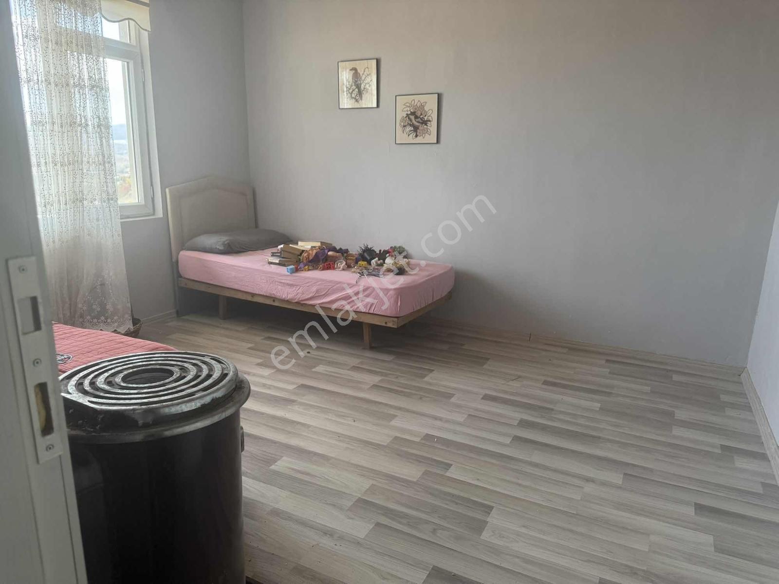Köşe Müstakil Evli 614 M İmarlı Arsa Doğalgazlı Elektrik Su - Görsel 26