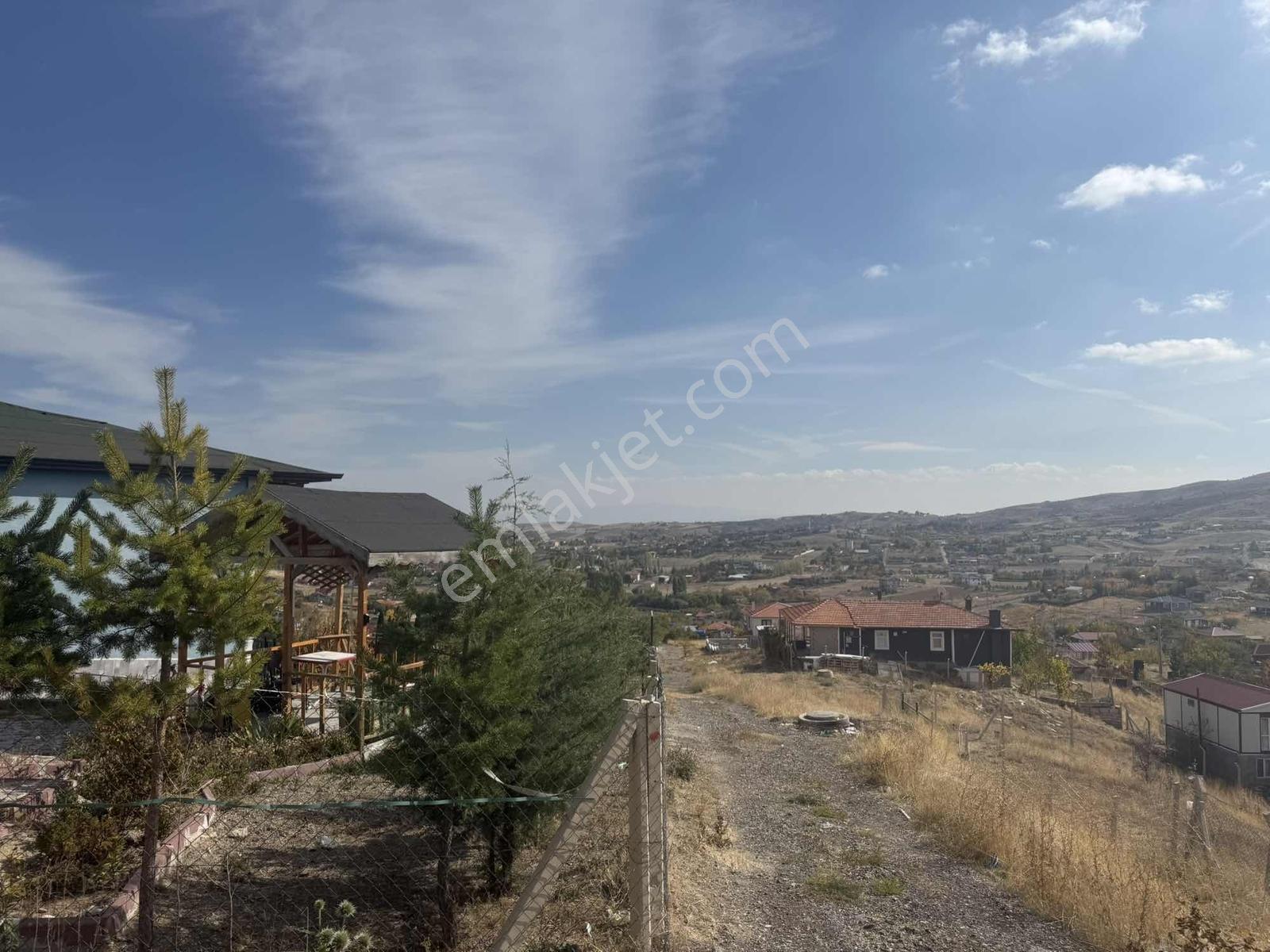 Köşe Müstakil Evli 614 M İmarlı Arsa Doğalgazlı Elektrik Su - Görsel 11