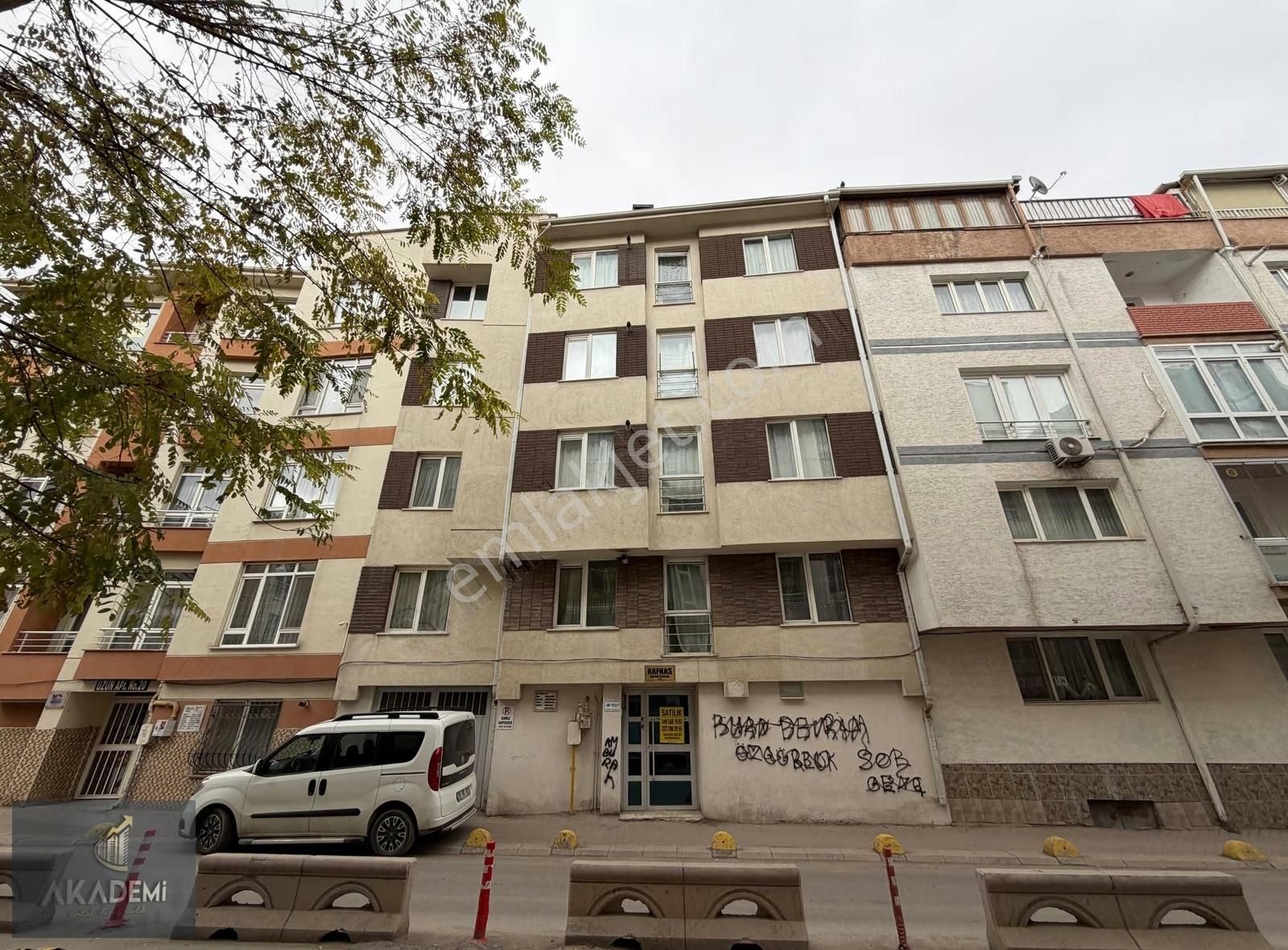 Akademi'den Collesıum Ve Espark Yakını Satılık Boş 1+1 - Görsel 6