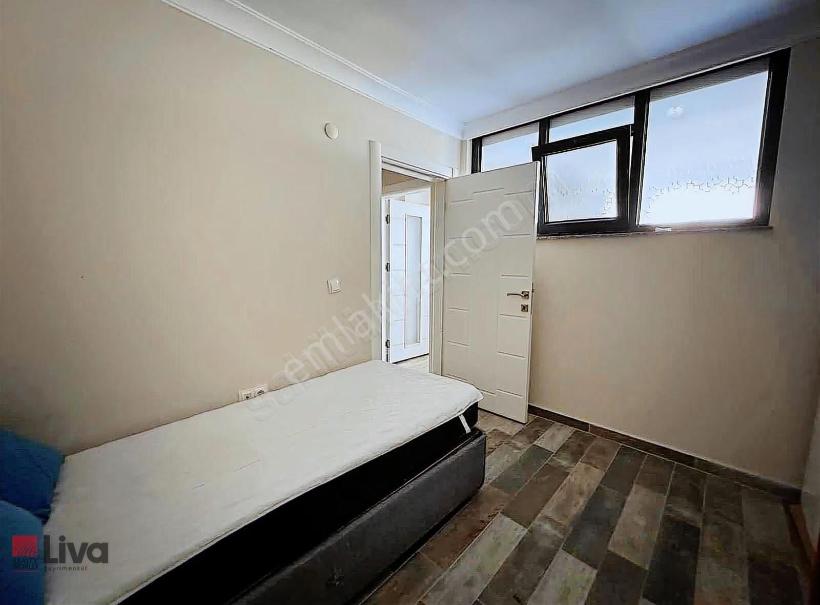 Liva'dan Nef'e Yürüme Mesafesinde Fırsat 1+1 Satılık Daire - Görsel 2