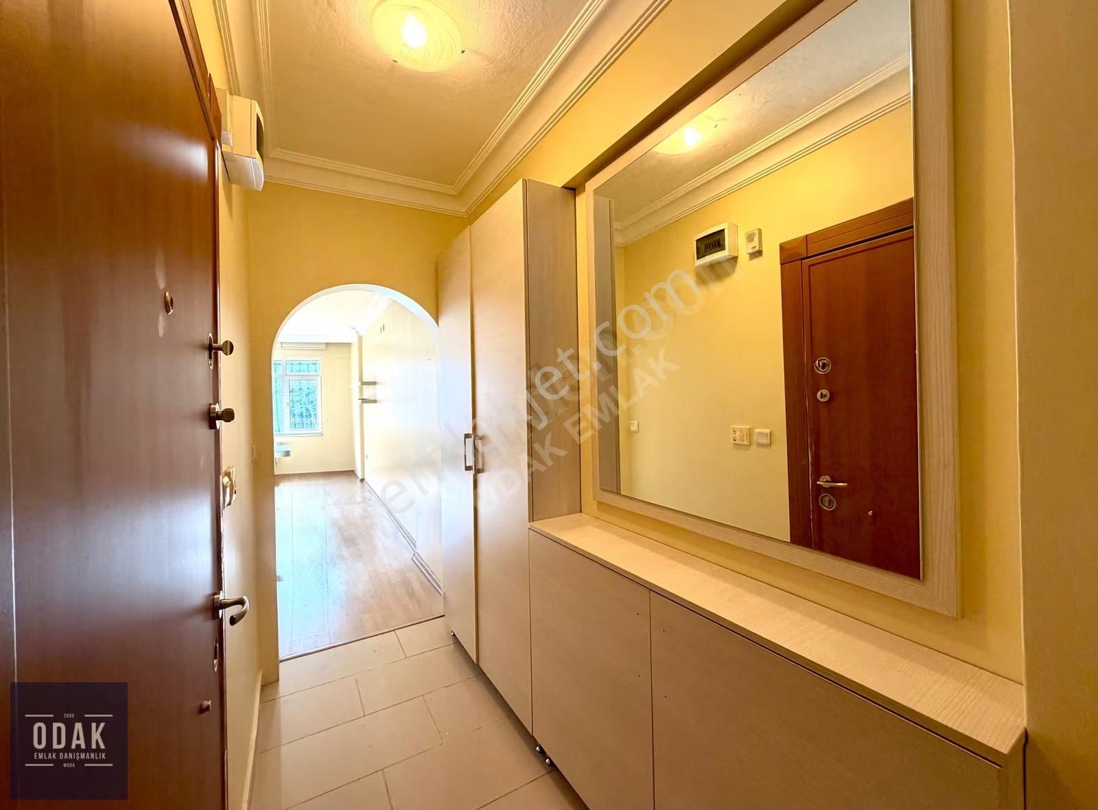 Odak'tan Güneş Sokak'ta Bakımlı Asansörlü Ara Kat - Görsel 13