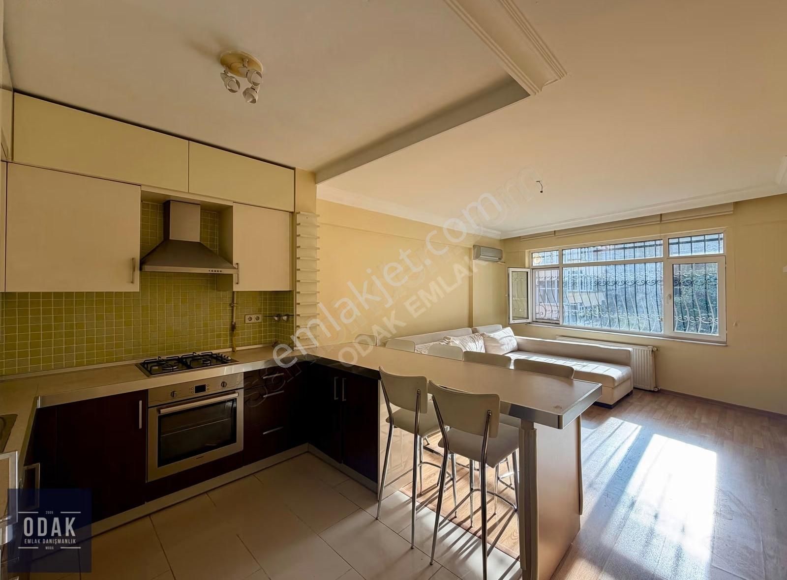 Odak'tan Güneş Sokak'ta Bakımlı Asansörlü Ara Kat