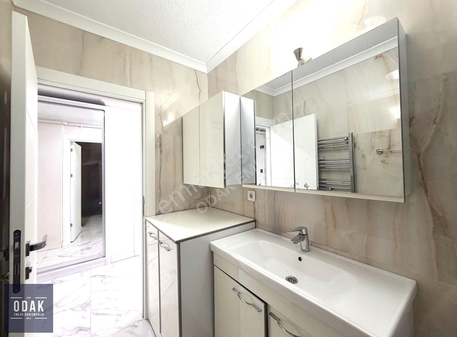 Odak'tan Acıbadem'de Yeni Binada Geniş Yüksek Giriş - Görsel 15