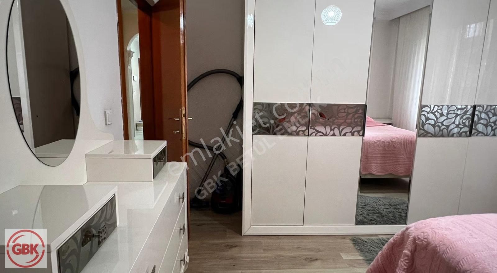 Vedat Dalokay Cad.giriş Üstü 3+1 Kiralık Eşyalı Daire - Görsel 33