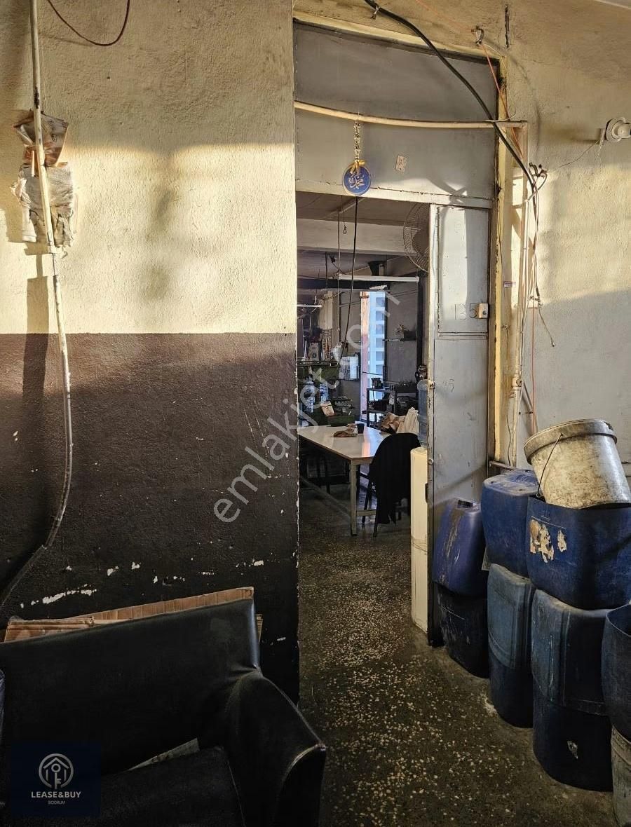 Zeytinburnu Merkezefendide Sanayi Tipi İmalathane | Net 55 M2 - Görsel 7