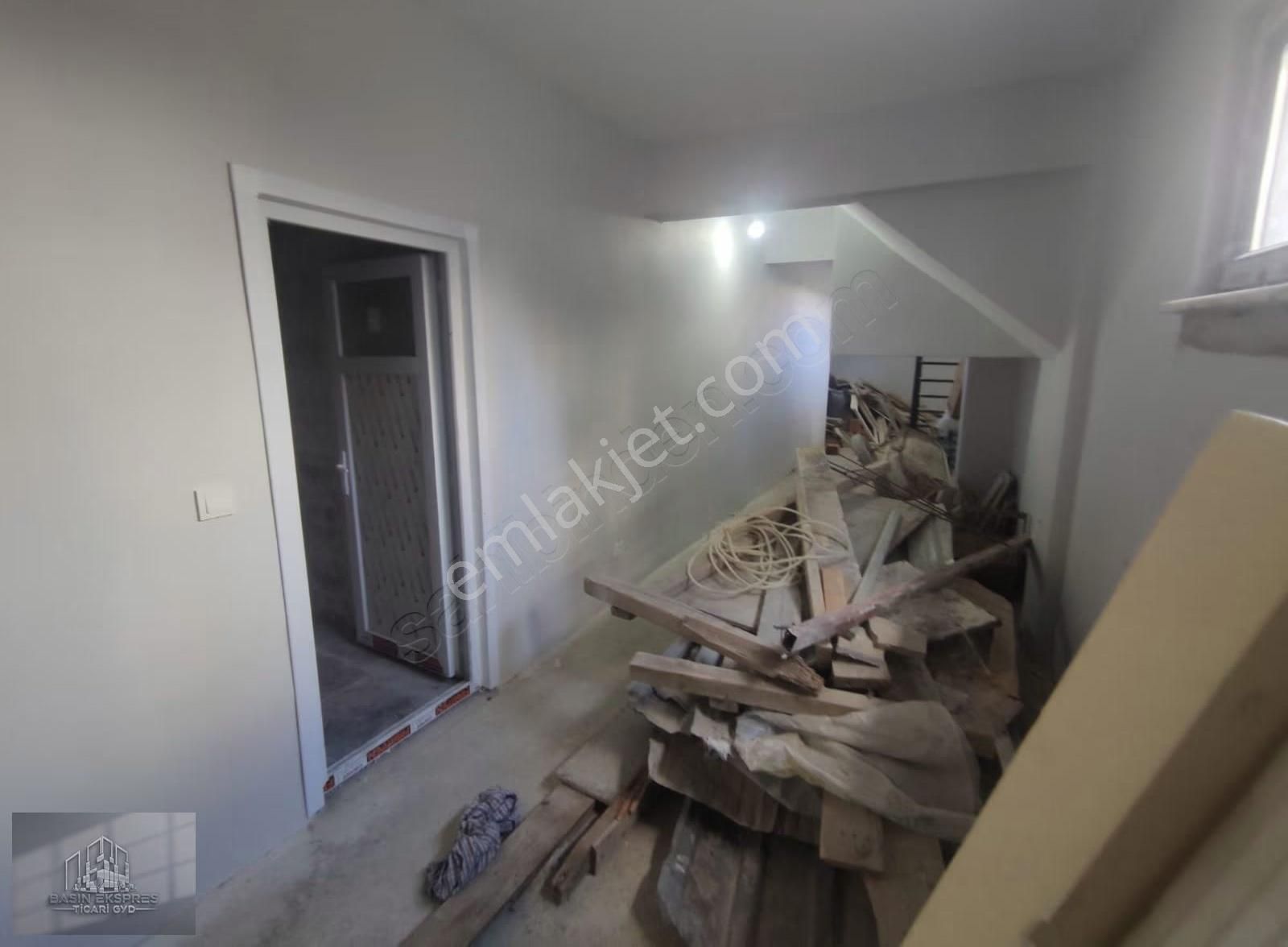 Sulyapıdan Kirazlıda Fırsat 0 90 M2 Depolu Dükkan - Görsel 22