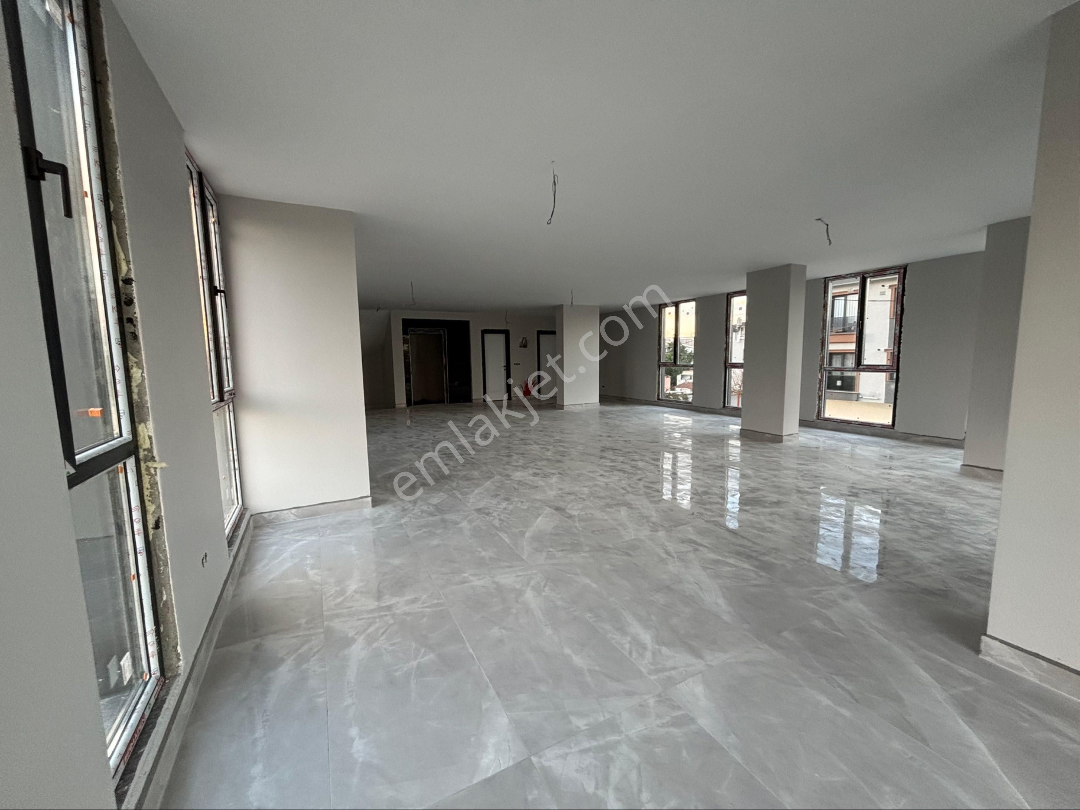 Prestijli Ve Tabela Değeri Yüksek Kiralık İş Merkez - Görsel 12
