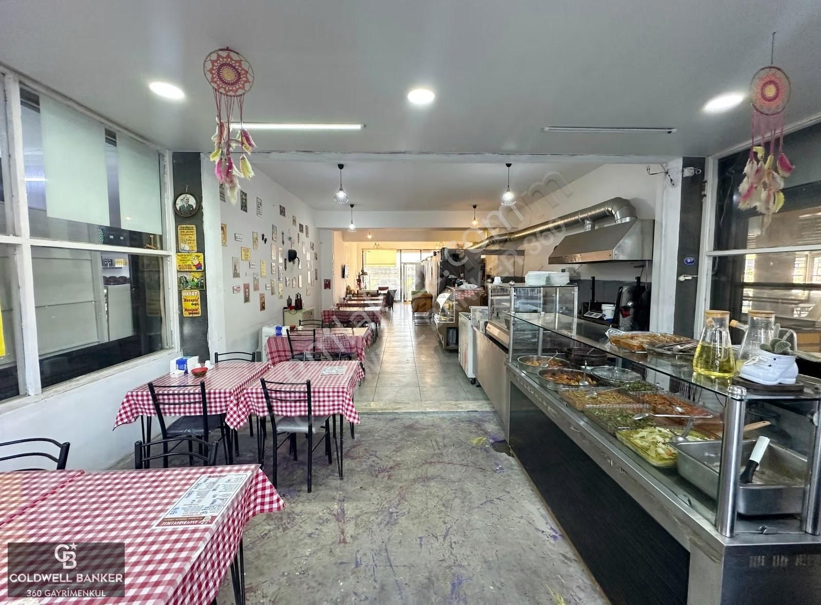 Menemen Seyrek'te Anayol Üzerinde Devir Ev Yemekleri Lokantası