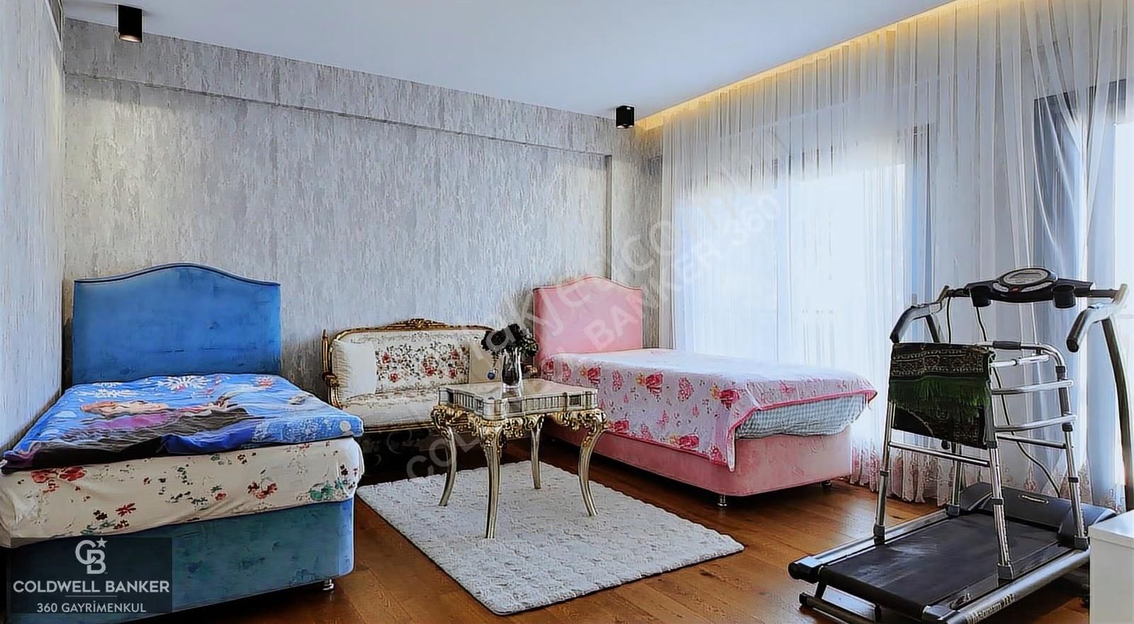 Urla İskele'nin En Elit Sitesinde Satılık Özel Tasarım Villa - Görsel 20