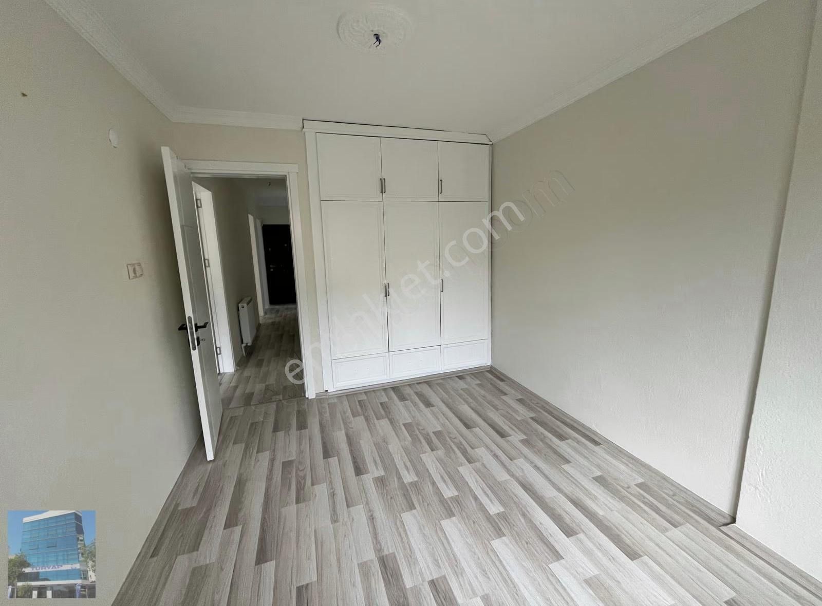 Mevlana Mah Şehit Erol Olçok Aihl Karşısında Kiralık 2+1 Daire - Görsel 16