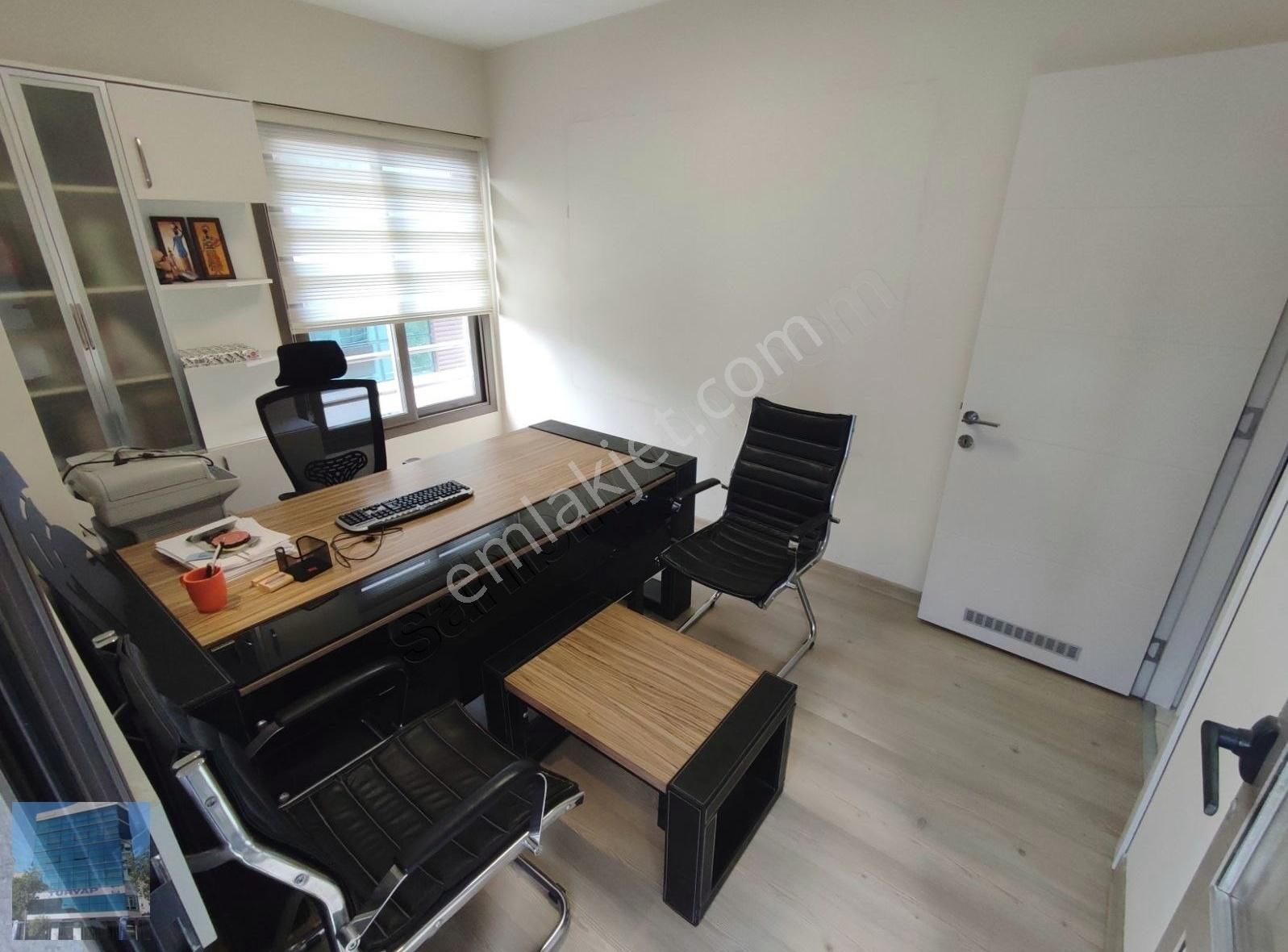 Bayraklı Adliye Yakınında Çolakoğlu Plaza'da 2+1 Kiralık Ofis - Görsel 18