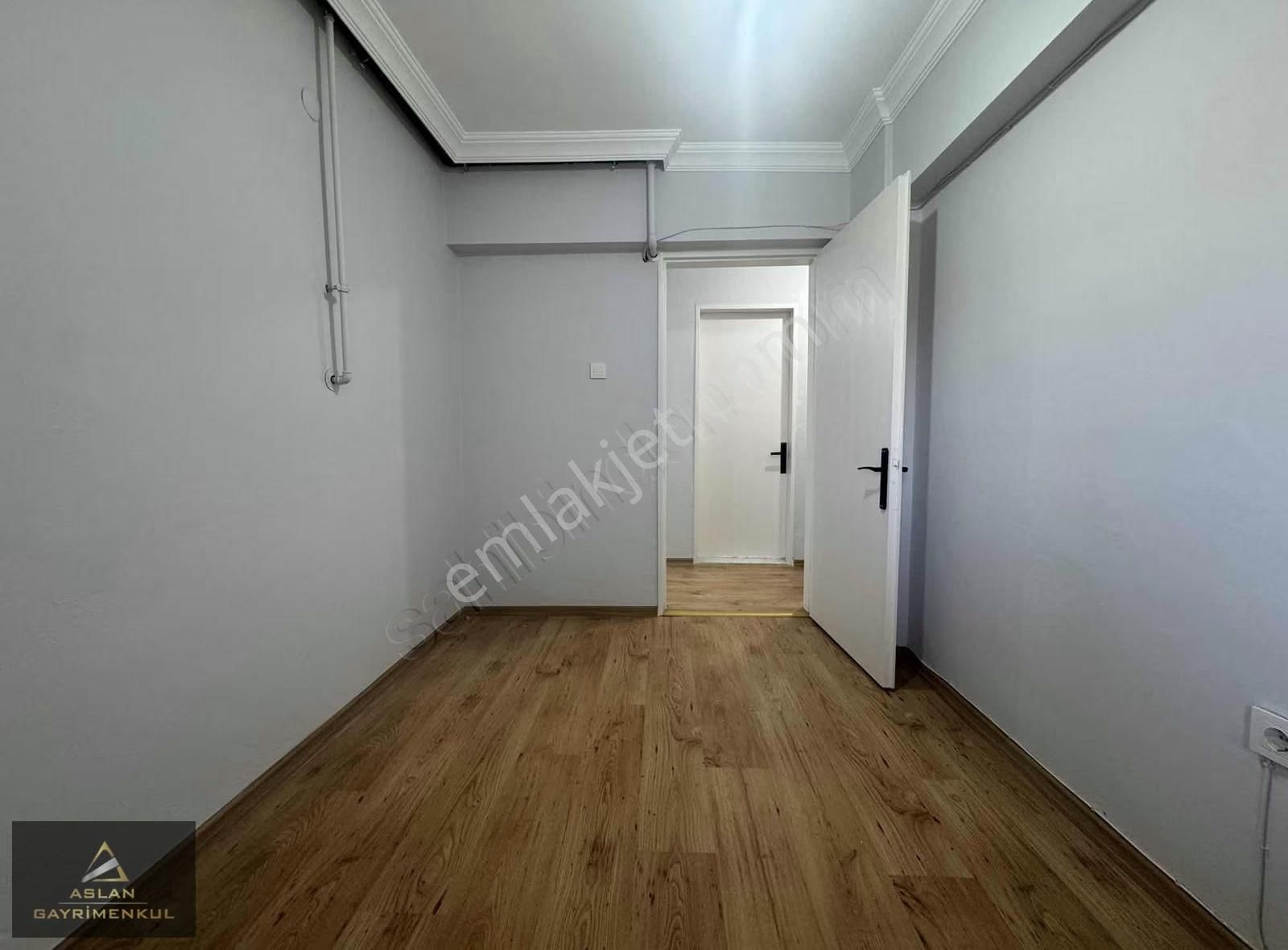 Aslan'dan Evka-4'de Ful Tadilatlı Önü Açık 3+1 Satılık Daire - Görsel 19