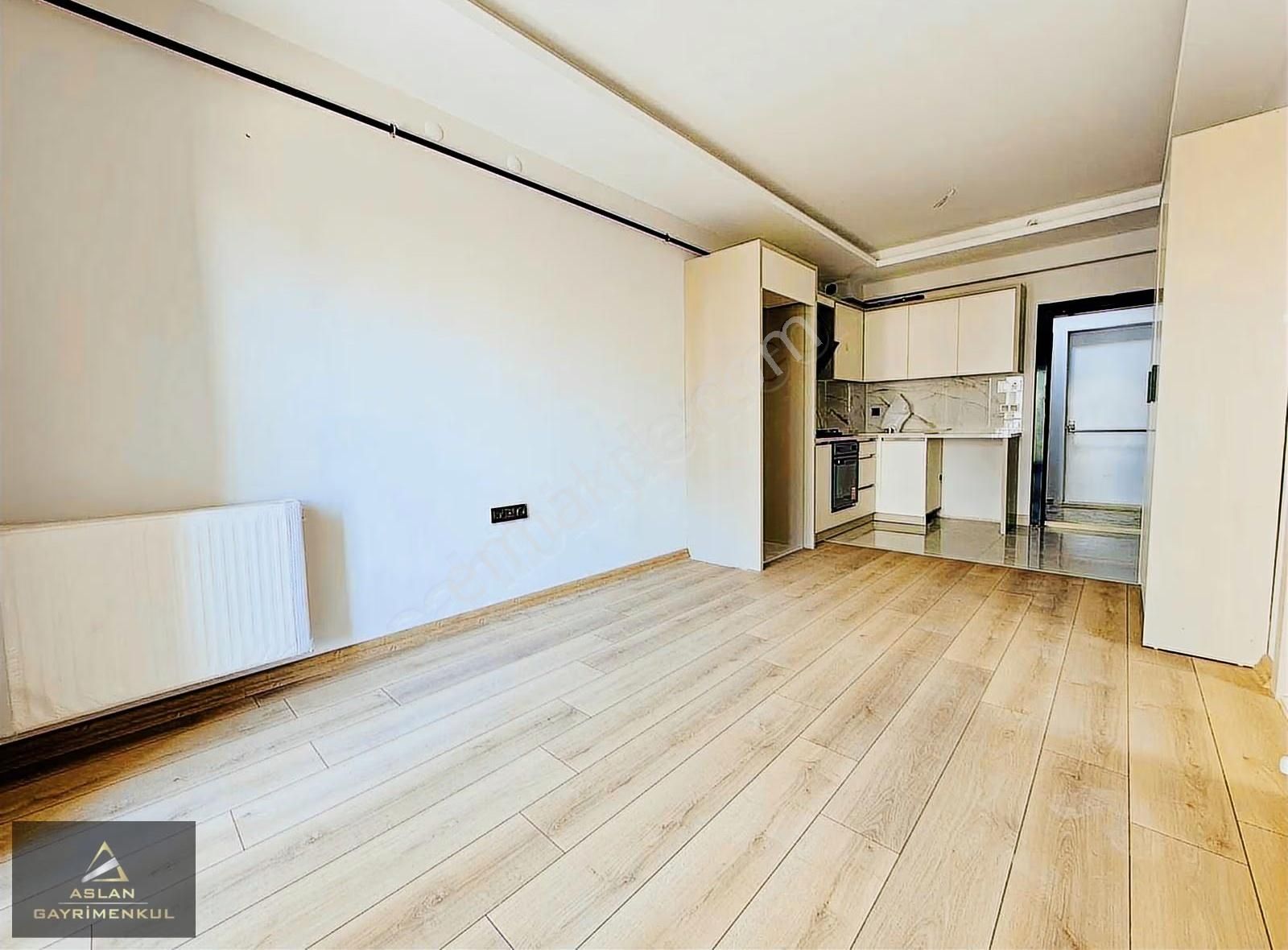 Aslan'dan Yeni Açılan Bulvar Yanı,gelişim Bölgesinde Satılık 1+1 - Görsel 10