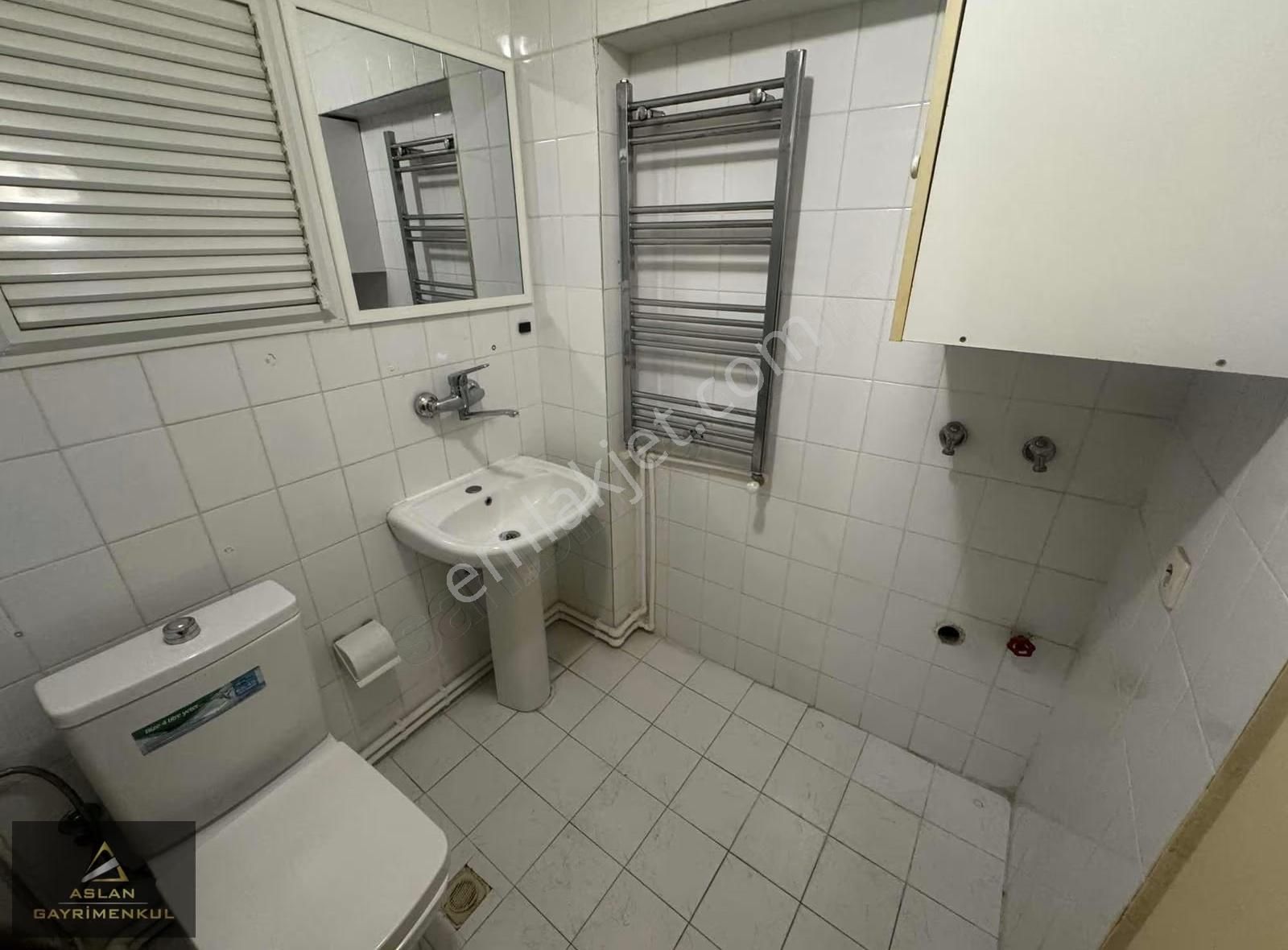 Aslan'dan Demirköprü İzban, Diş Hastanesi Yanı Satılık 3+1 Daire - Görsel 3