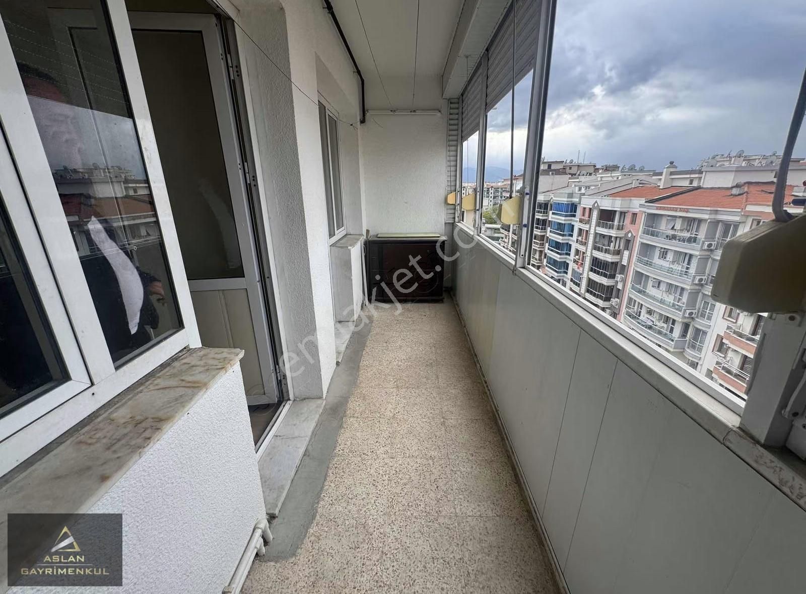 Aslan'dan Demirköprü İzban, Diş Hastanesi Yanı Satılık 3+1 Daire - Görsel 7