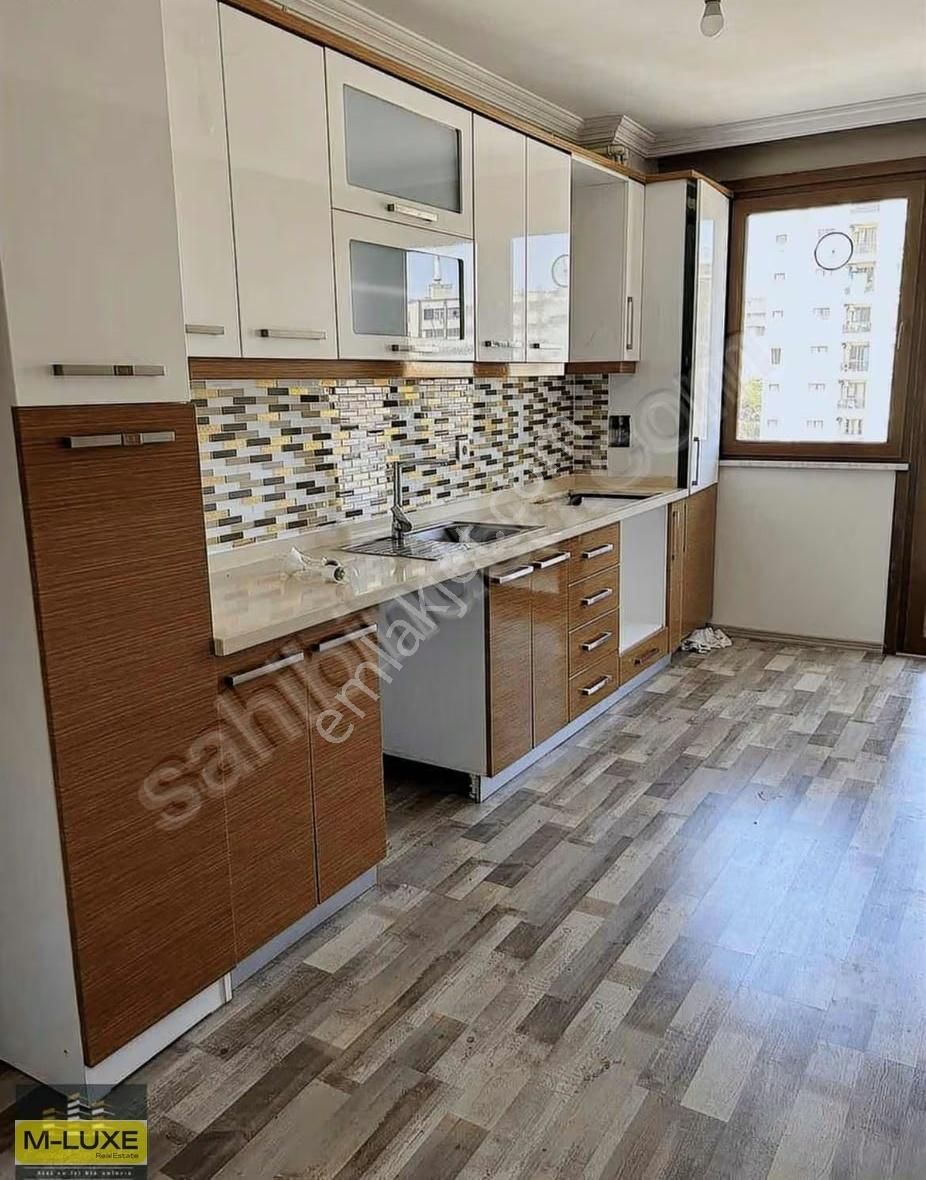 Hükümet Konağı Karşısında Harika Konumu İle Çok Güzel Bir Daire - Görsel 16