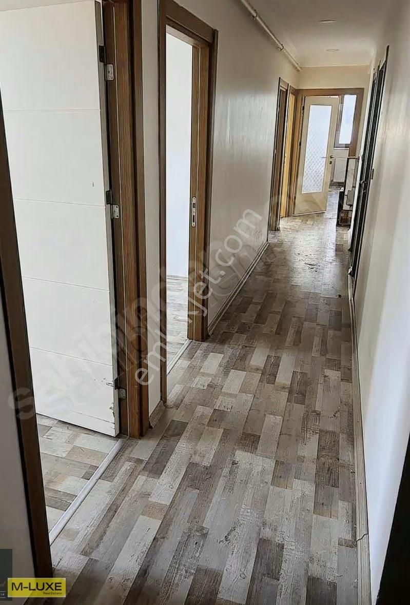 Hükümet Konağı Karşısında Harika Konumu İle Çok Güzel Bir Daire - Görsel 11