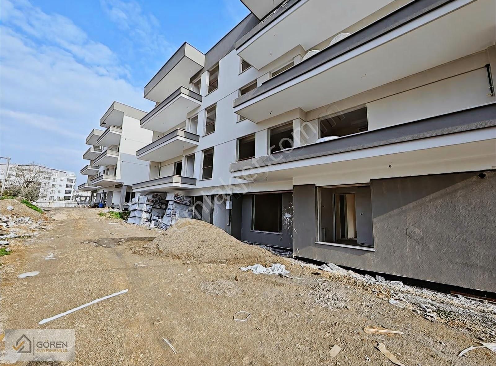 2+1 Karnur'da Girişkatı 95 M 4 Aya Teslim Daire