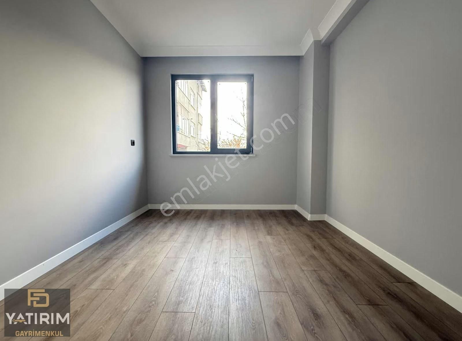 Tuzla Caddesi Üzeri Lüks Yerden Isıtmalı2+1 Yüksek Giriş Daire - Görsel 3