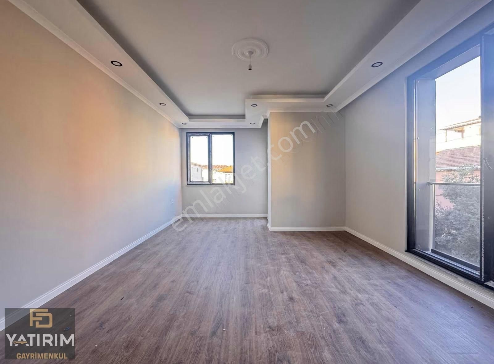 İstasyon Caddesi Marmaray Yakını 2+1 95 M2 Asansörlü Ara Kat