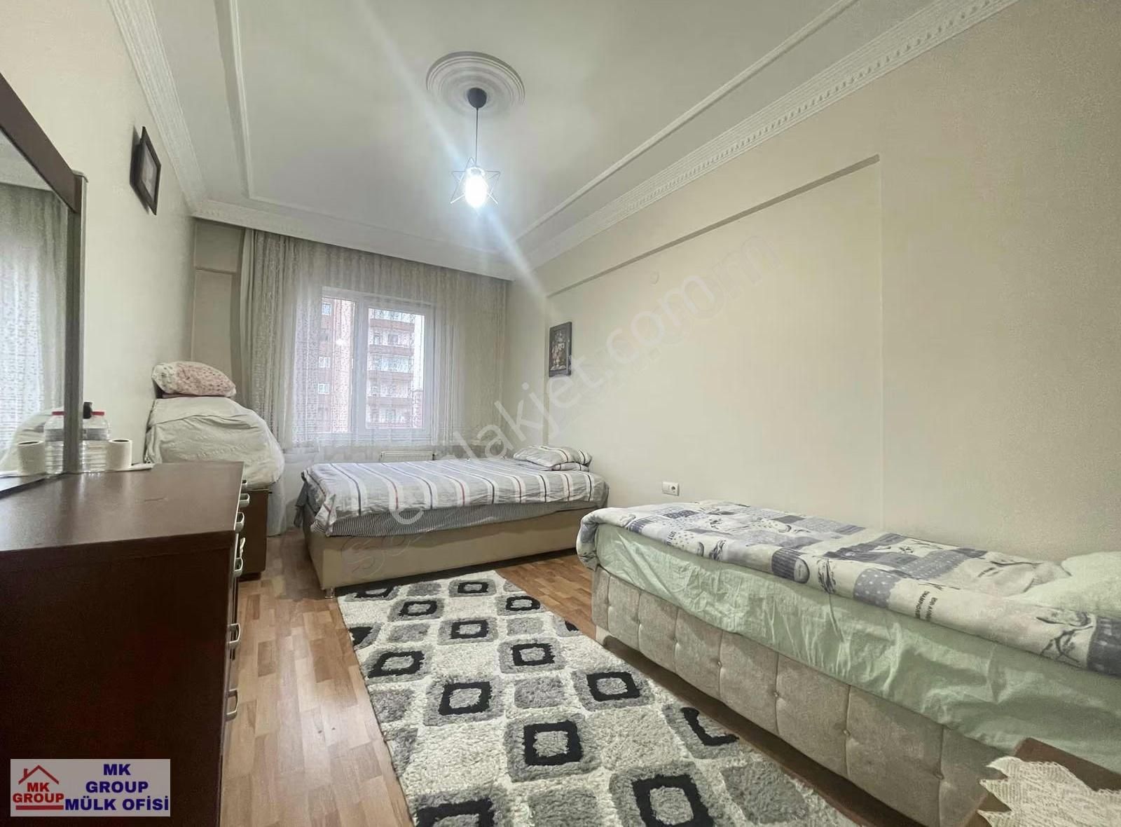 Mevlananın Göbeğinde Tramvaya Sıfır Cadde Üzeri3+1 Satılık Daire - Görsel 3