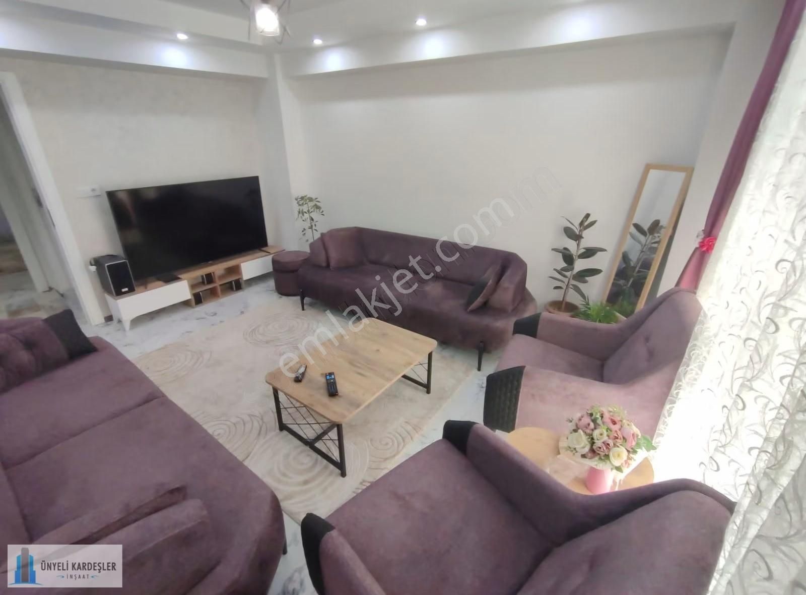 Yeni Mahallede Satılık 3+1 Daire