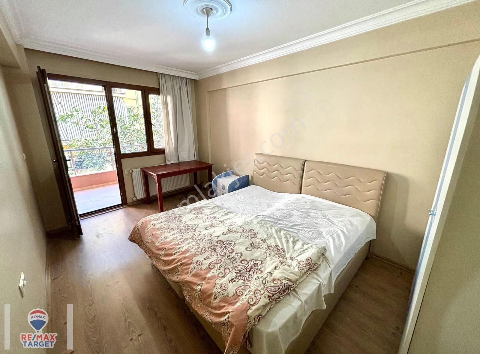 Fırsat Satılık Merkezi Konumda Eşyalı Çift Cephe Geniş 2+1 Daire - Görsel 8